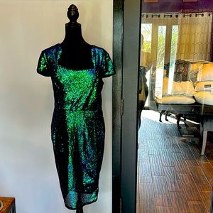 Sequin dress. Mermaid green. Size L.